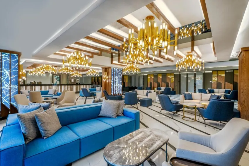 ARNOR DE LUXE HOTEL & SPA  5*-12