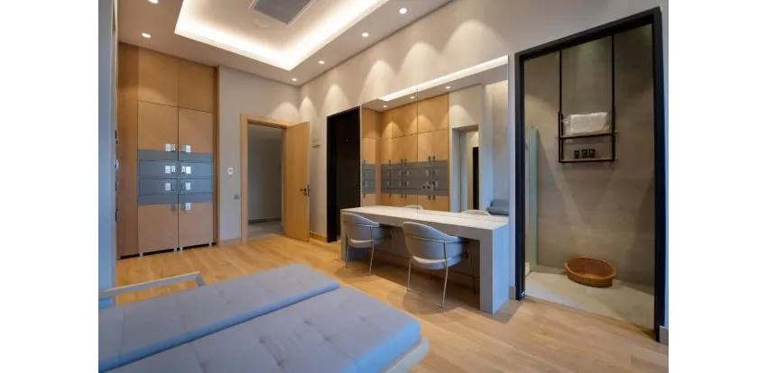 MIRAMARE BEACH HOTEL  5*-67