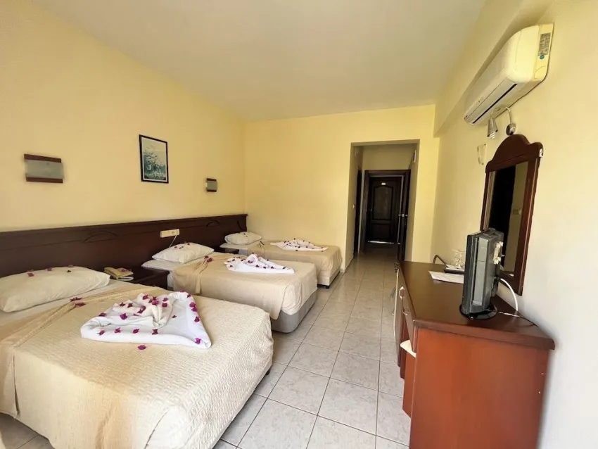 Imeros Hotel 3*-10