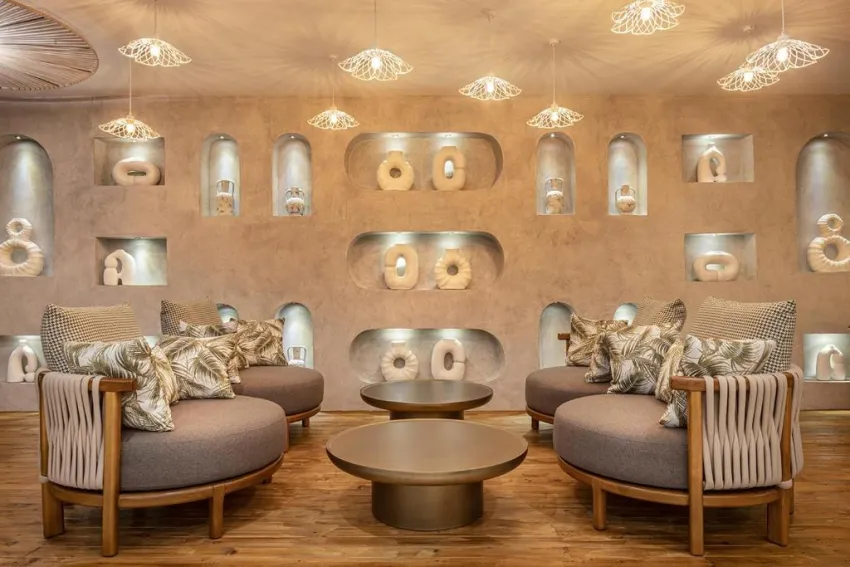 KAIA CORACESIUM  4*-18