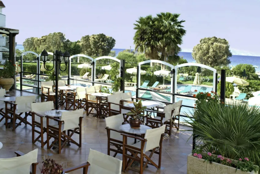 Pylea Beach 3*-6