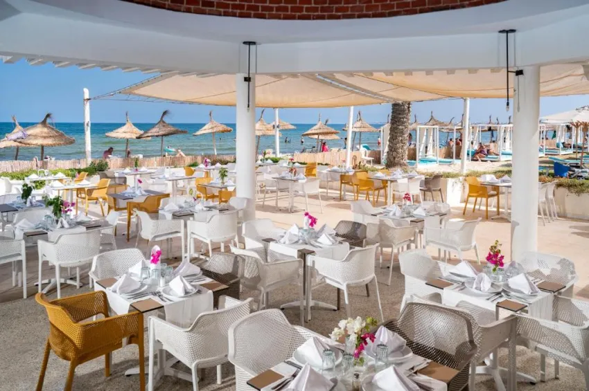 MONARQUE CLUB RIVAGE MONASTIR  4*-40