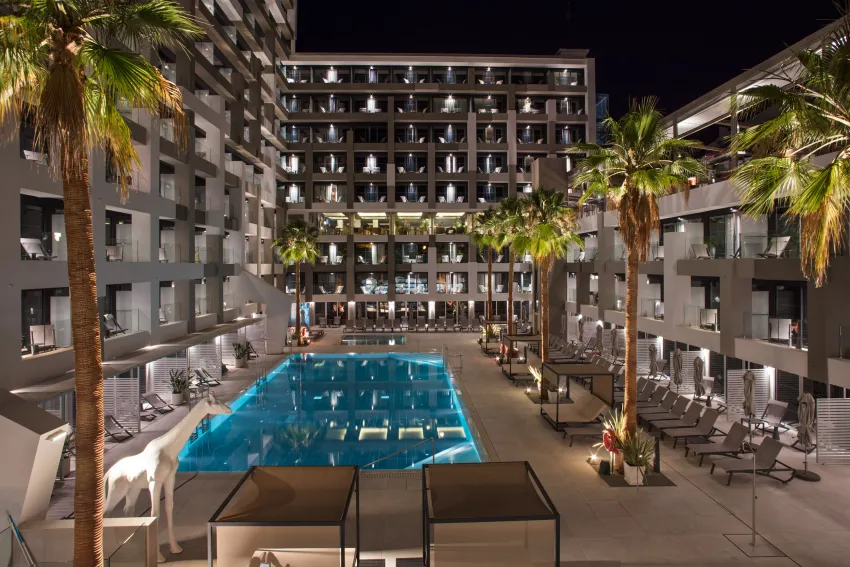 Innside Palma Bosque 4*-425