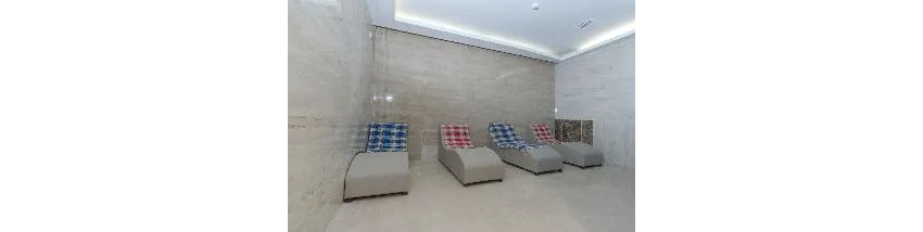 La Perla Hotel 4*-105