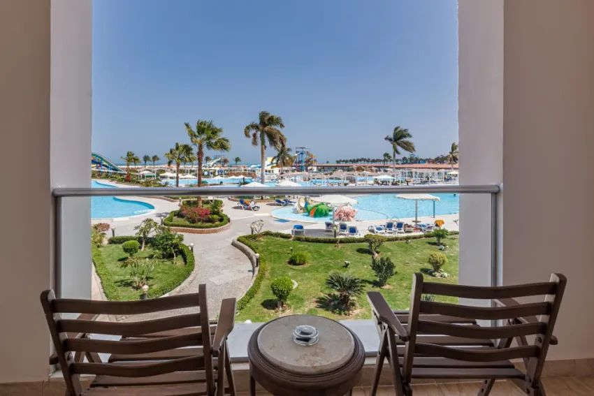 SUNRISE ALORA AQUA PARK RESORT  4*-9