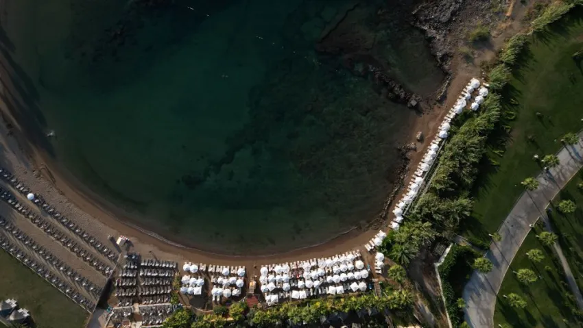 EOS BEACH RESORT  4*-5