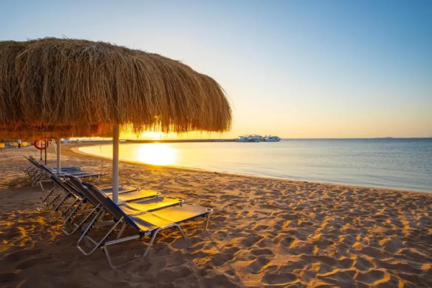 SEVEN SEAS JOLIE BAY  5*-19