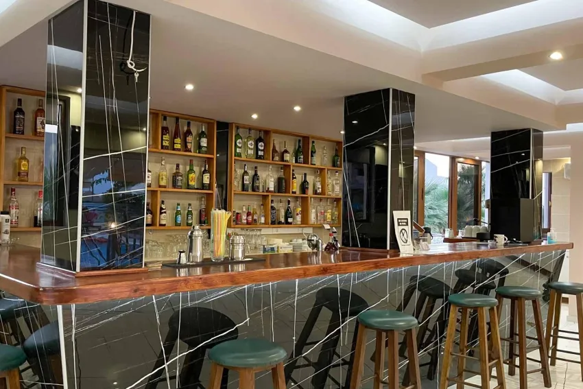 Blue Sky Hotel Apts 3*-16