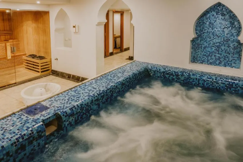 BARON PALMS (ADULTS ONLY 16+)  5*-8