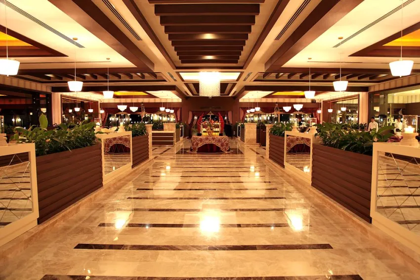 CRATOS PREMIUM HOTEL & CASINO & SPA  5*-59