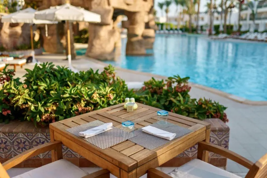 BARON PALMS (ADULTS ONLY 16+)  5*-37