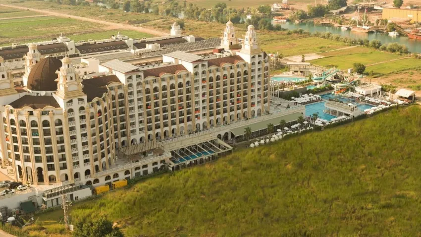 Jadore Deluxe Hotel & Spa 5*-10