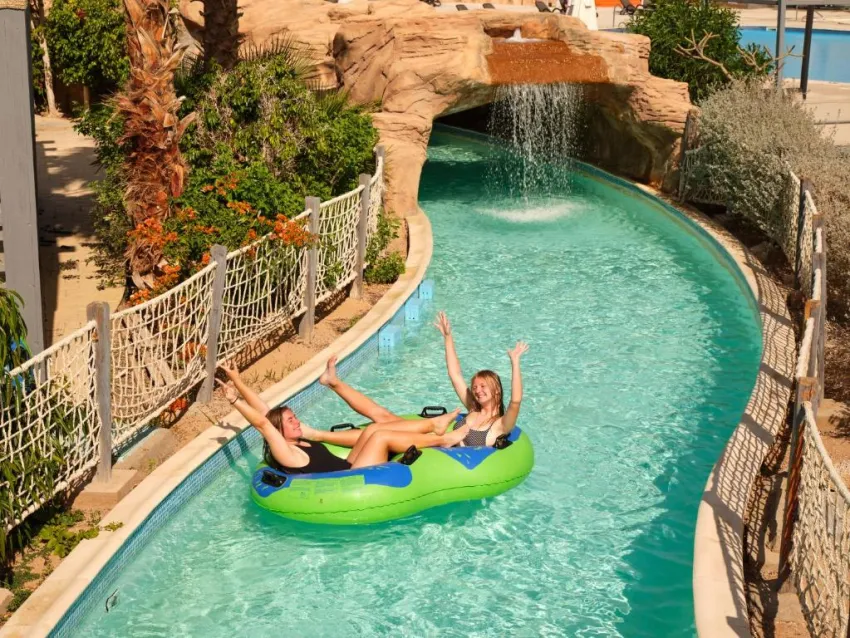 CORAL SEA WATER WORLD  4*-109