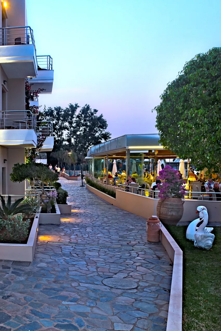 Porto Platanias Village 4*-10