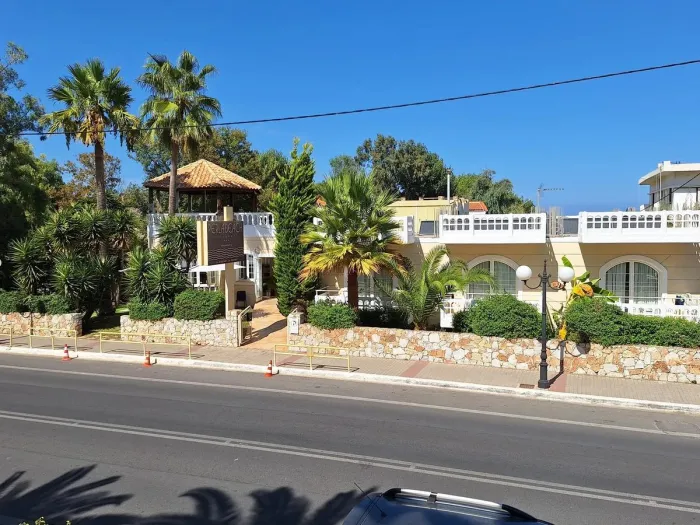 6-Perla-Beach-Agia-Marina-3-