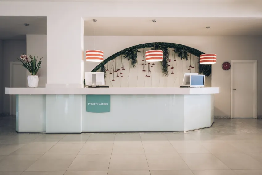 Iberostar Waves Pinos Park 4*-7