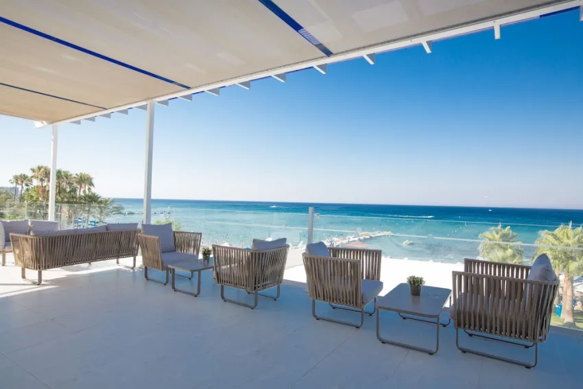 Silver Sands Beach Hotel 3*-68