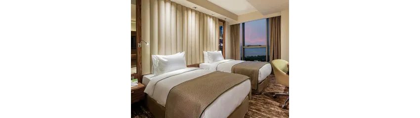 HOLIDAY INN ANTALYA LARA 5*-126