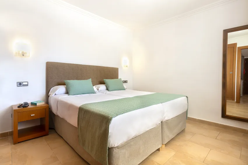 MarSenses Ferrera Blanca 4*-9