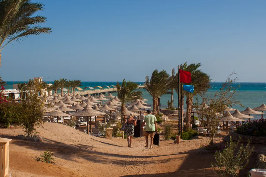 El Karma Aqua Beach Resort 4*-190