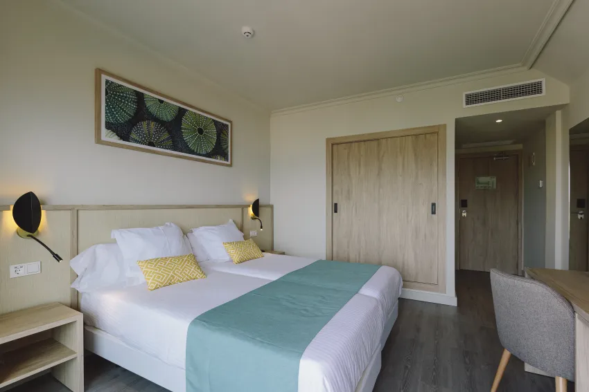 Aluasoul Palma 4*-82