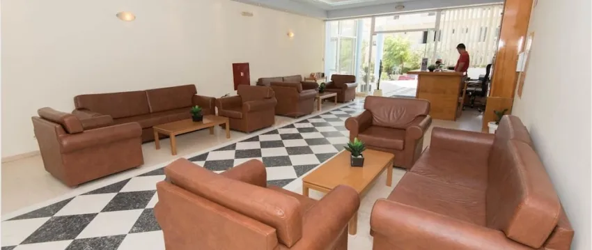 Eleni Palace Apts 3*-5