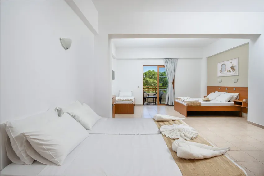 Ledras Beach Hotel 4*-10