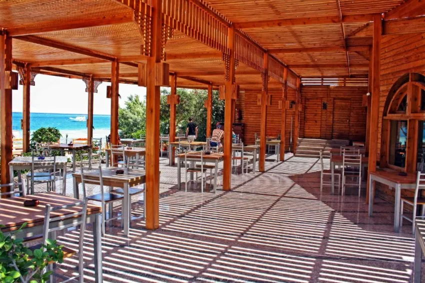 KING TUT RESORT  4*-6