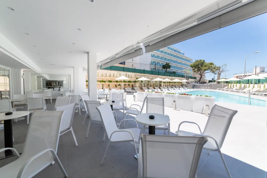 Reverence Life Hotel 4*-130