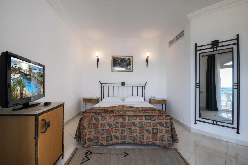 Bella Vista Hotel & Resort 4*-5