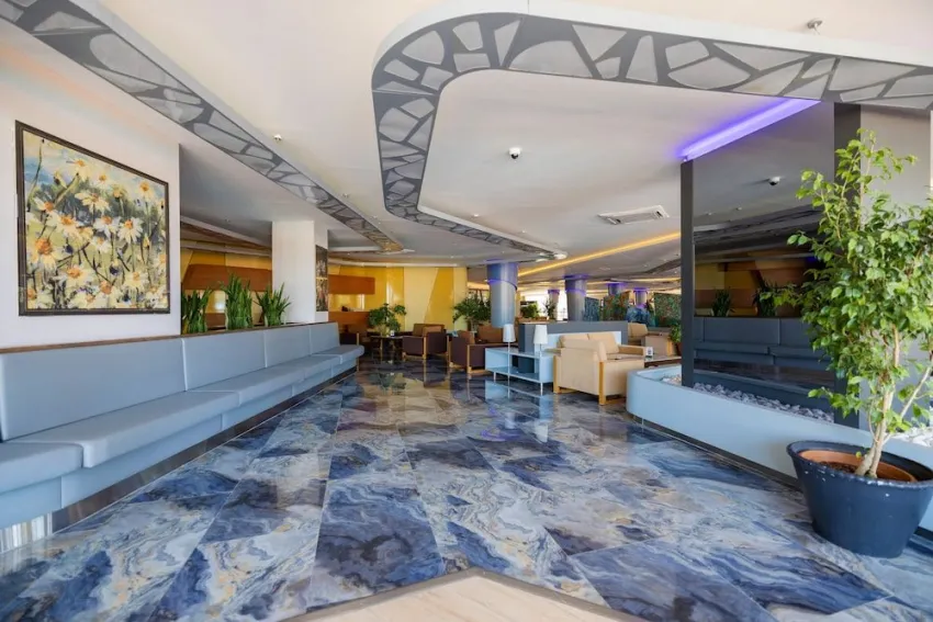 Vonresort Golden Coast 5*-5