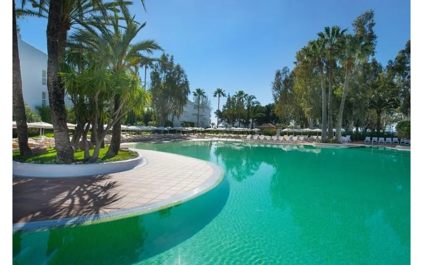 Iberostar Waves Ciudad Blanca 4*-16