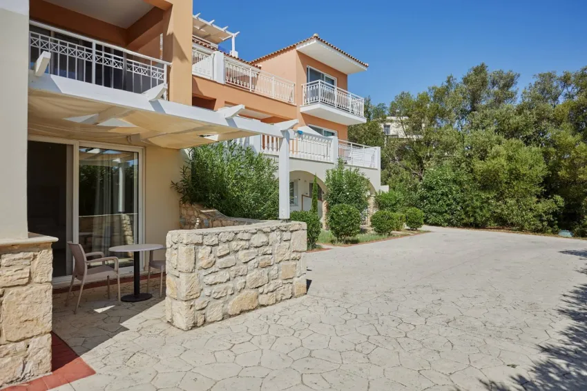 Gerakas Belvedere Hotel & Spa 4*-7