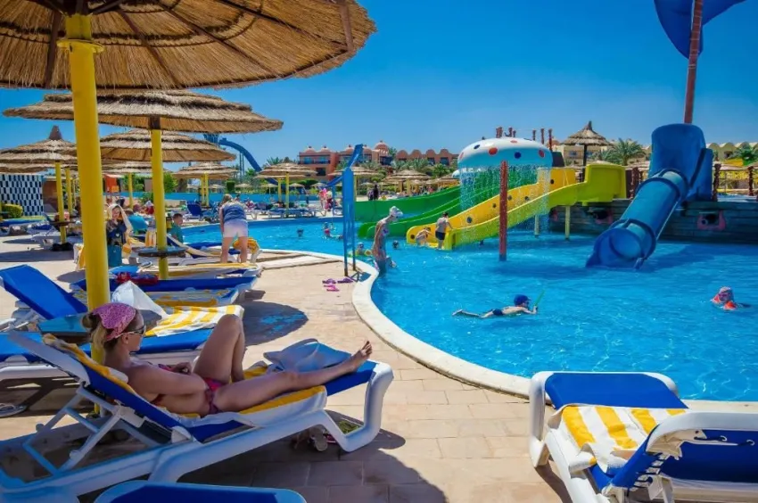 TITANIC BEACH SPA & AQUAPARK   5*-22