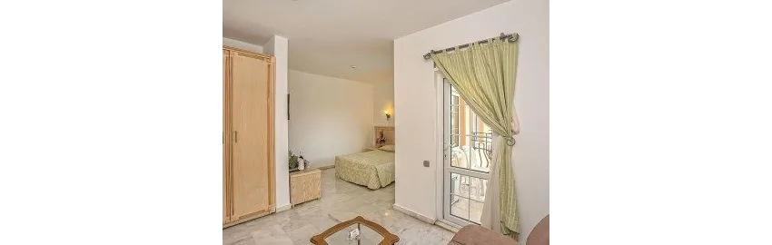 Sinatra Hotel 4*-24