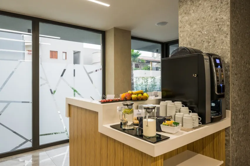 Hyperion City Hotel 4*-127
