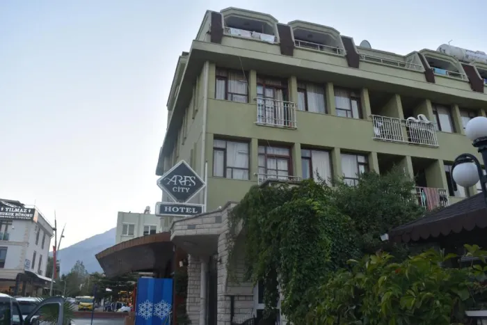 Ares City Hotel 3* - Kemer - Turcia