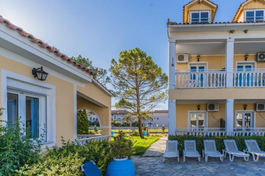 Elpida Hotel 2*-11