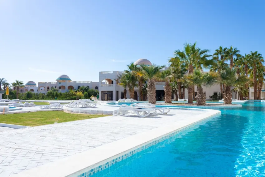 White Valley Palace 5*-45