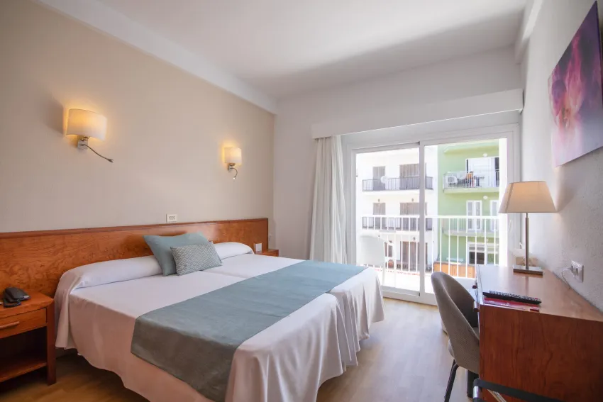 JS Sol de Can Picafort - Adults Only  3*-19