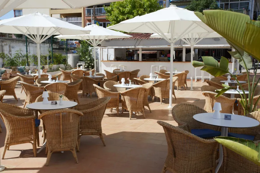 JS Paradise Sport - Adults Only 3*-18