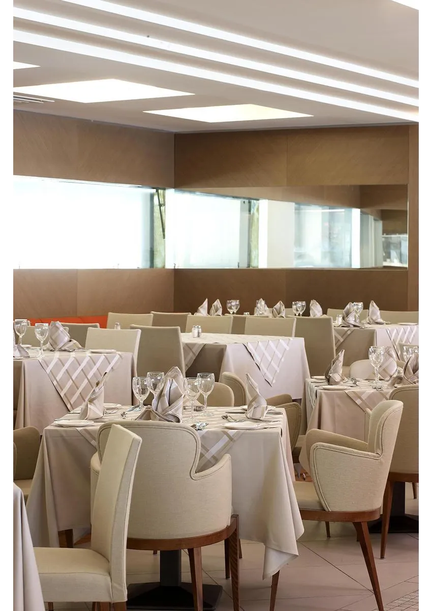 The Ixian Grand and All Suites 5*-4