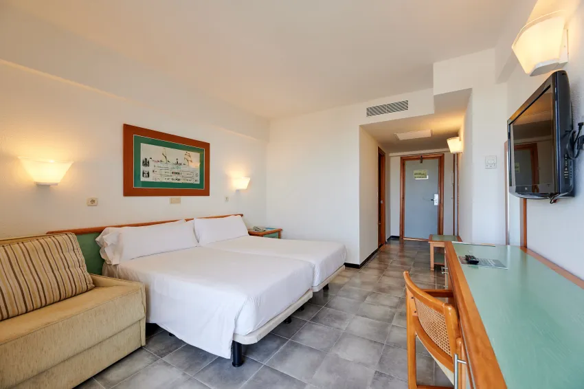 AluaSun Cala Antena 3*-108