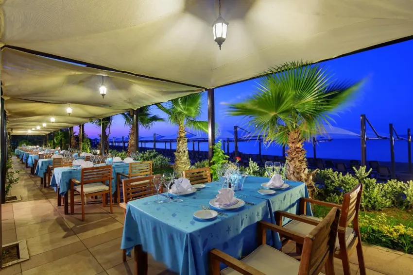 BELLIS DELUXE HOTEL  5*-15