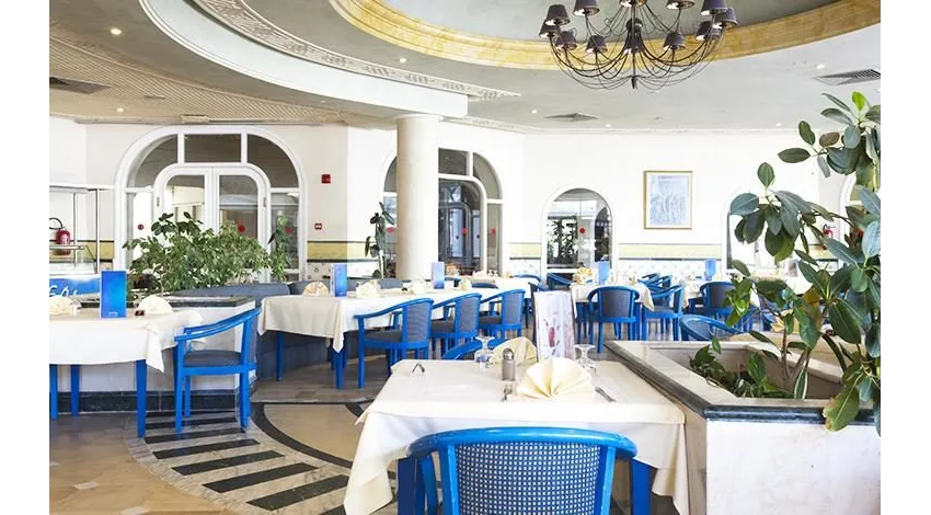 EL MOURADI EL MENZAH  4*-19