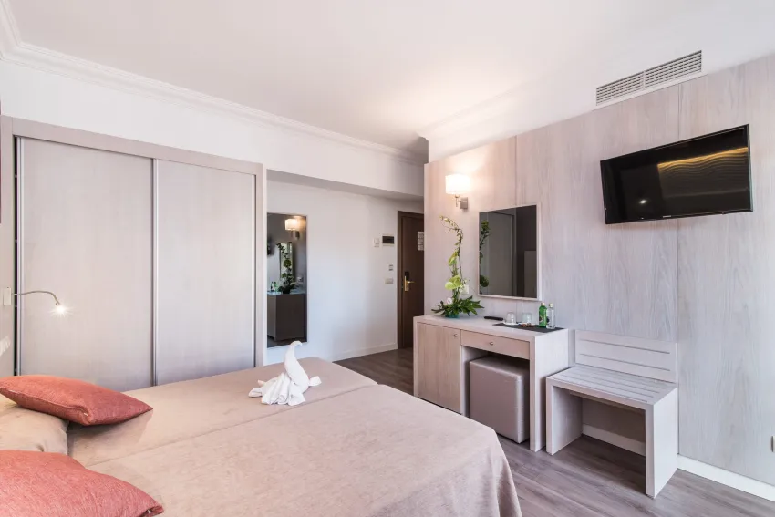 Baviera Hotel 3*-5