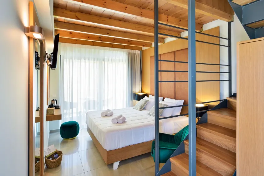 Elia Agia Marina Beach Hotel 4*-1