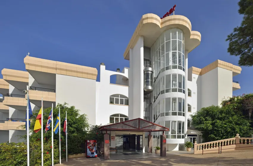 Lunamar Palmanova Apartments 3*-4