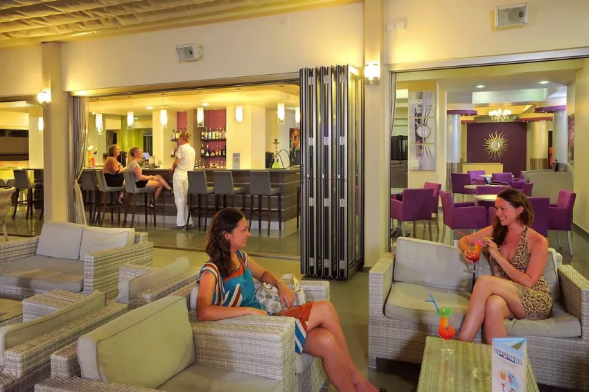 Euronapa Hotel Apartments 3*-9