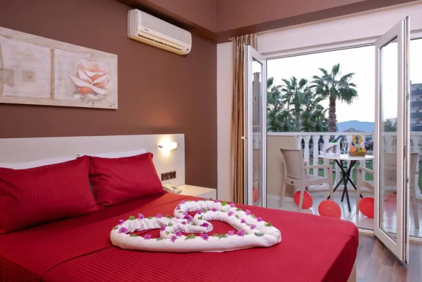 CLUB PARADISO HOTEL & RESORT  5*-2
